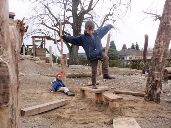 2_Bewegung, Selbstwirksamkeit und Natur 2_Bewegung, Selbstwirksamkeit und Natur